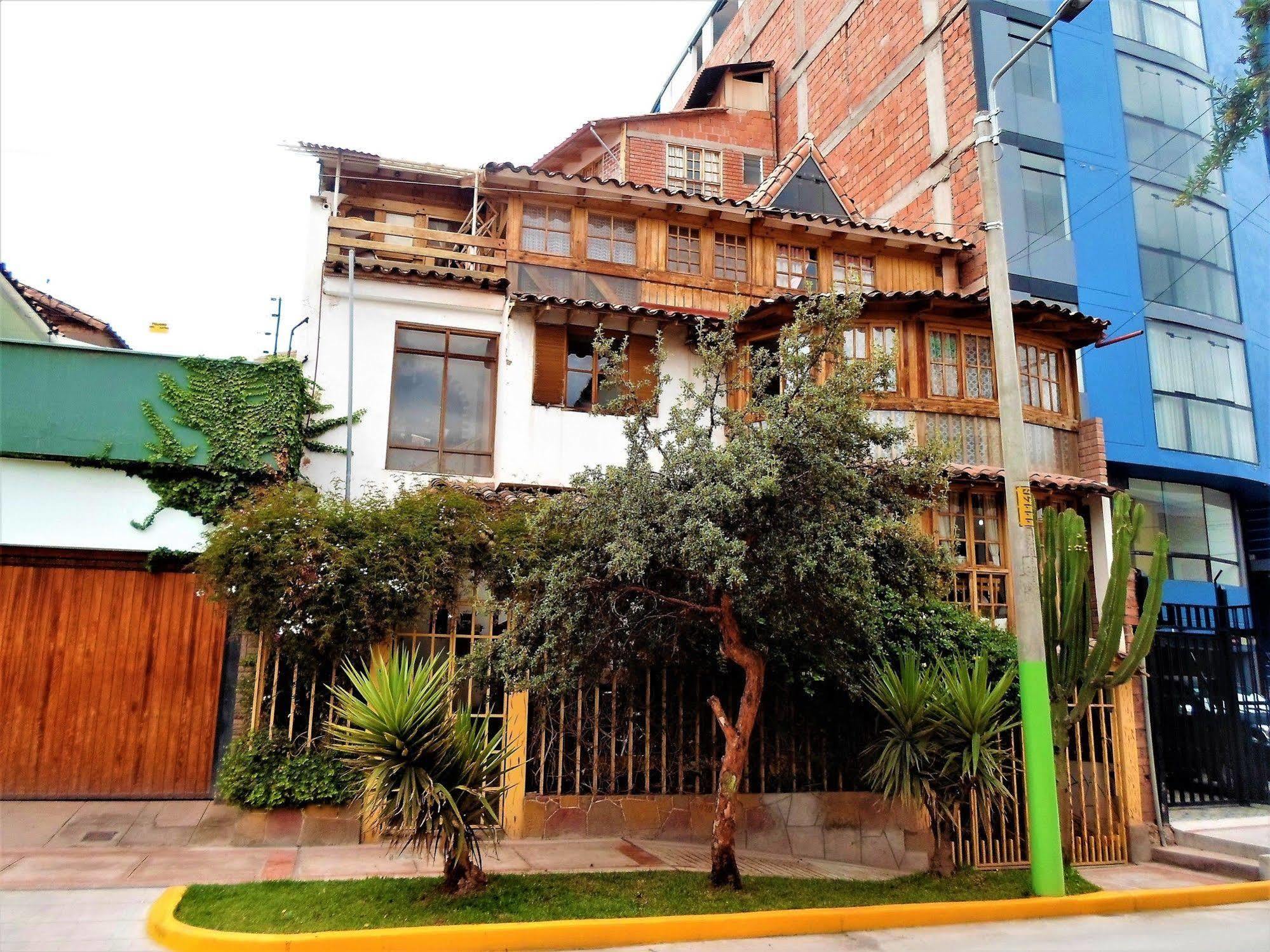 Villa Betty B&B Cusco Bagian luar foto